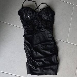 Windsor Black Fabric with Logo